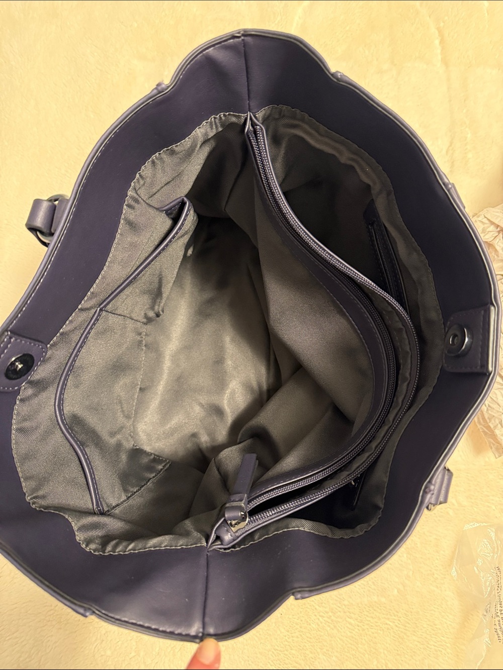 Simply Vera Women's Handbag - Picture 3 of 6